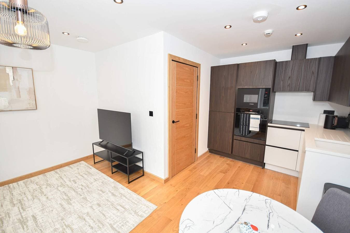 Foto 11 von 30: Contemporary 1 Bed Apartment in Central Leeds