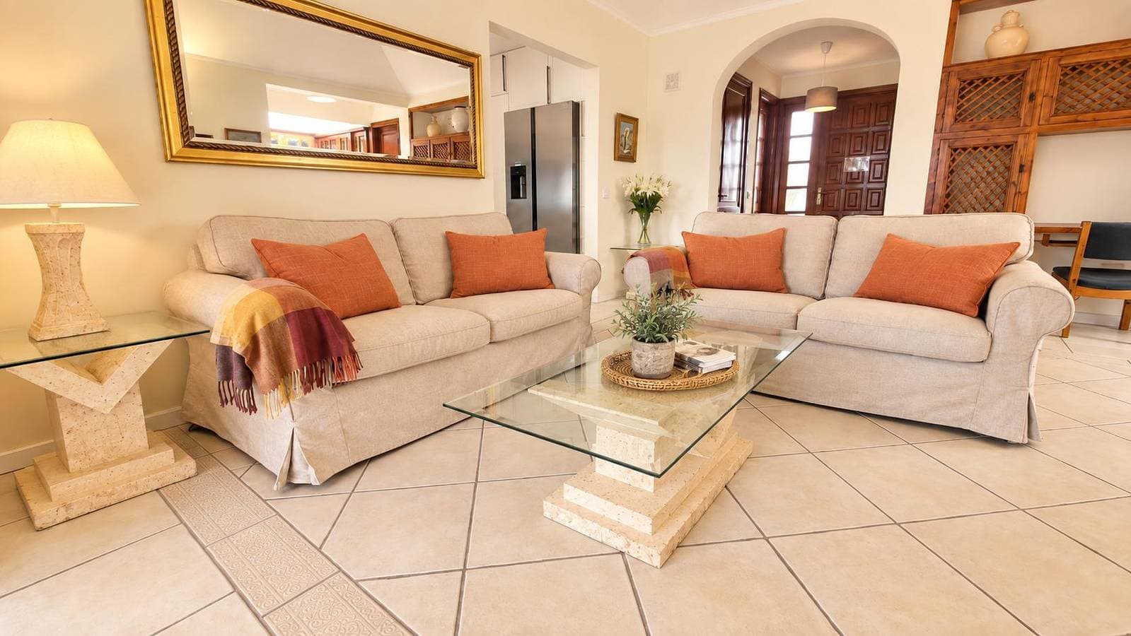 Foto 3 von 13: Villa für 4 Personen mit Terrasse