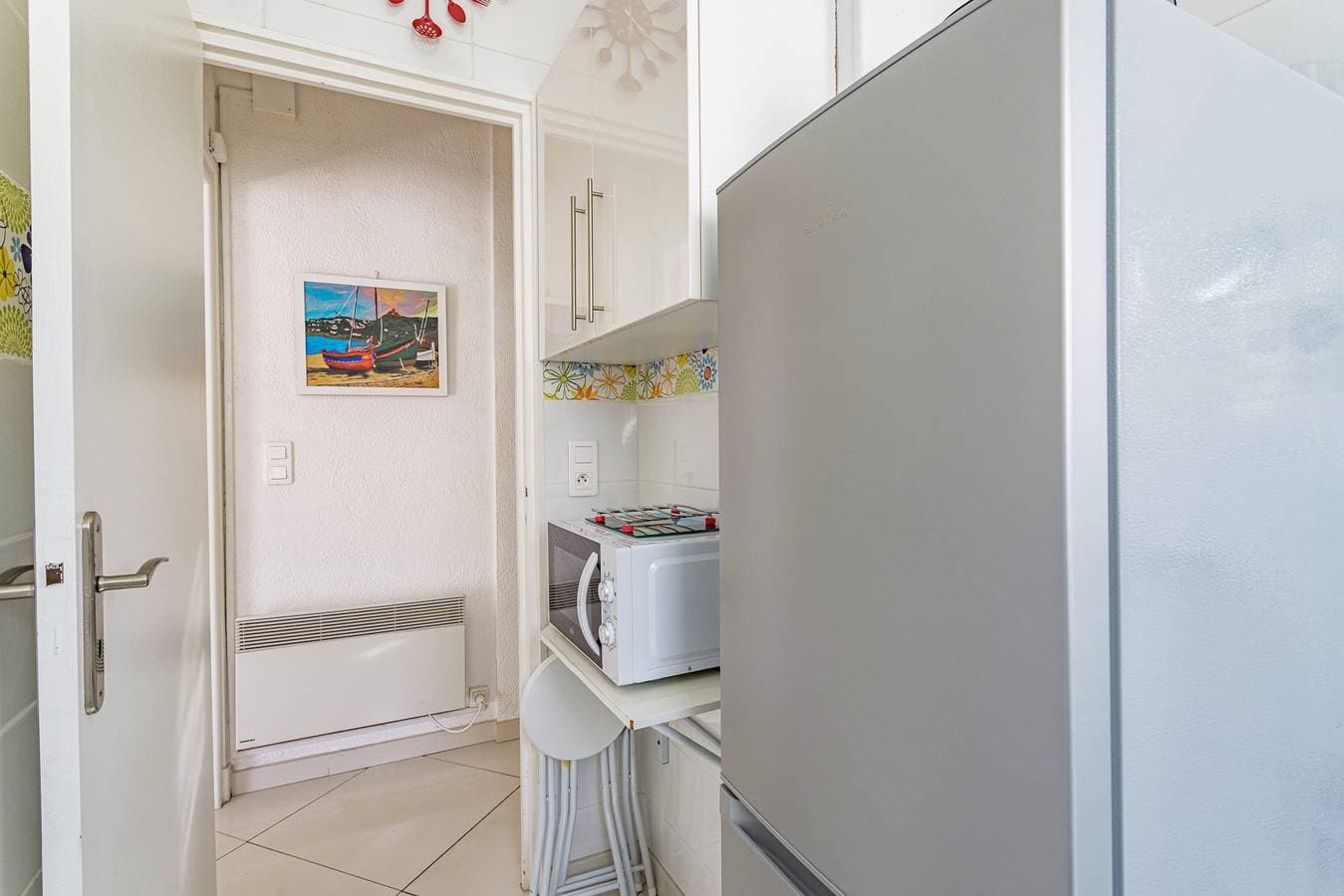 Foto 9 von 27: Top-Lage, traumhafter Meerblick: Komfortable 2-Zimmer-Wohnung mit Terrasse im Zentrum