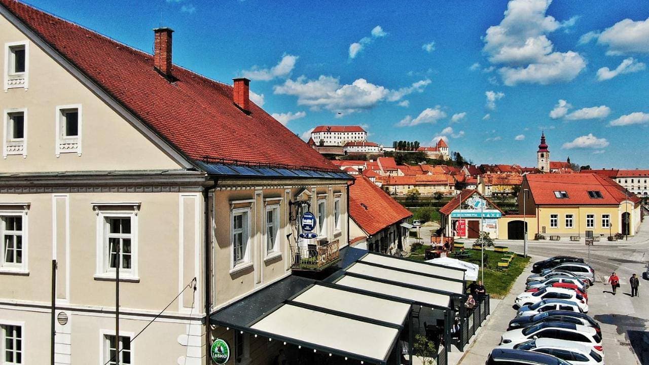 Guesthouse Pri Tonetu 1