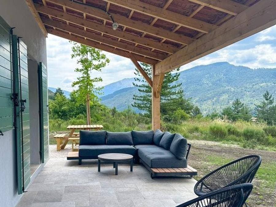 Foto 3 von 52: FranceComfort Domaine de Castellane - Villa 7 personen - Villa 7p. 1 Badezimmer