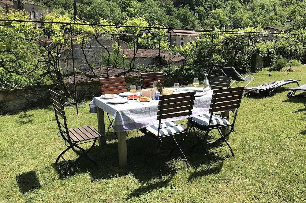 Foto 11 von 21: La Grange - charmante, umgebaute Scheune in einem schönen Dorf am Fluss Lot