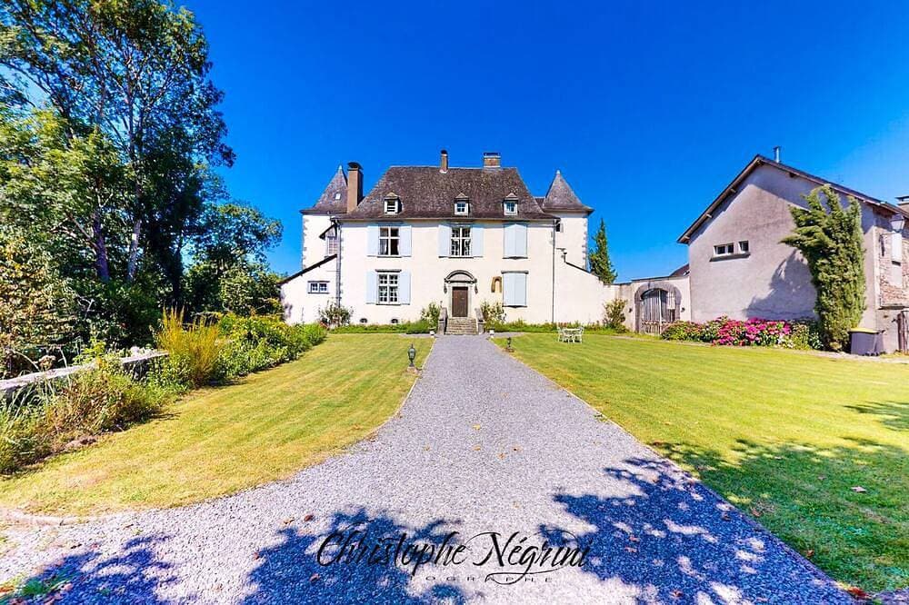 Château de Porthos, 5-Sterne-Ferienhaus zwischen Béarn und Baskenland, 14 Personen 1