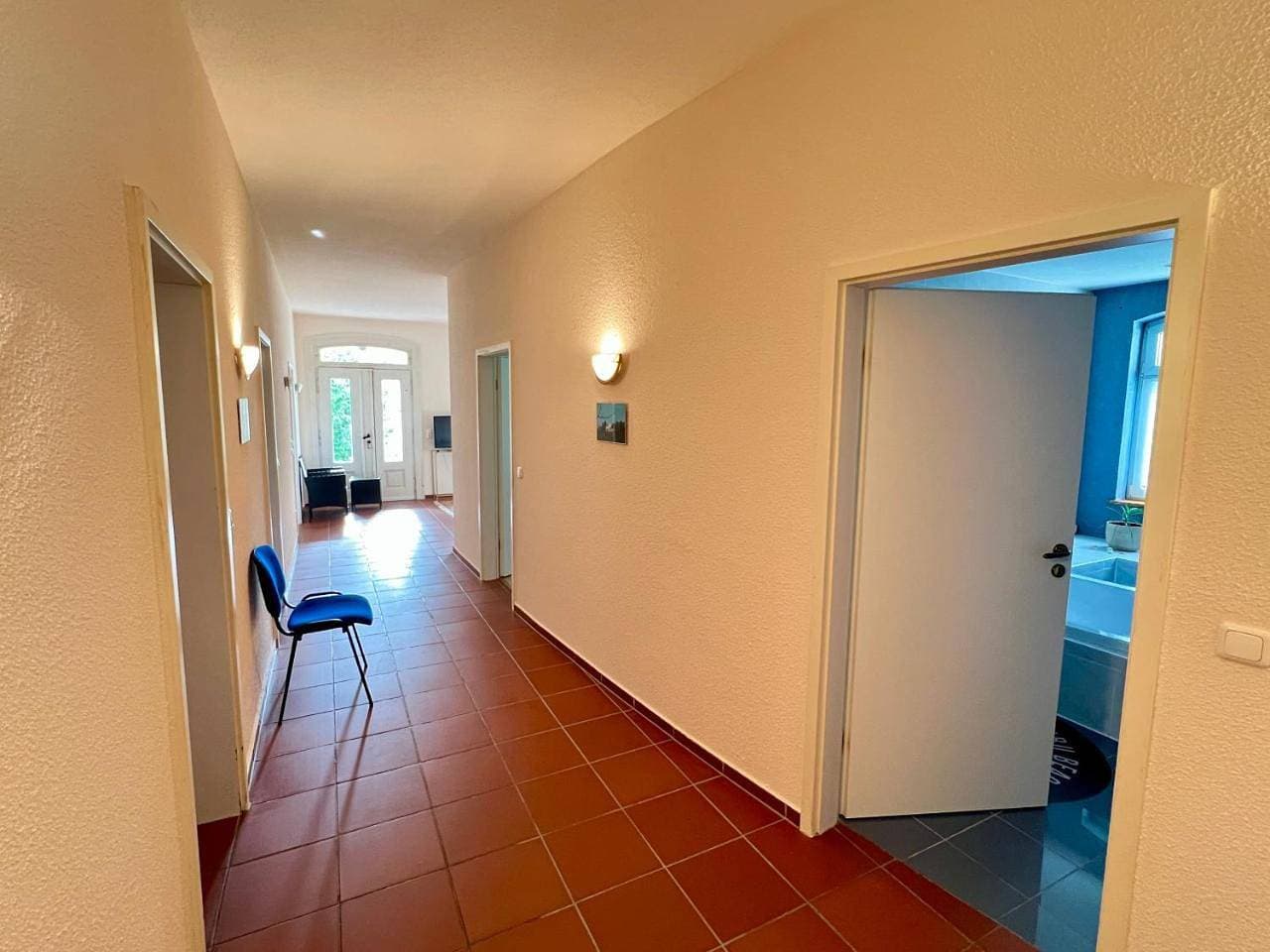 Foto 9 von 22: One-Bedroom Apartment with Garden