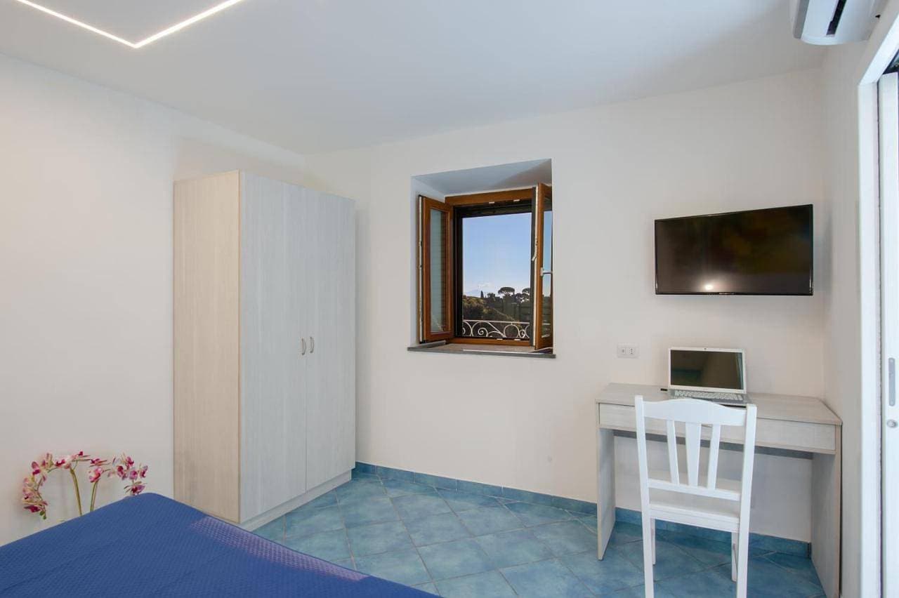 Foto 4 von 21: One-Bedroom Apartment