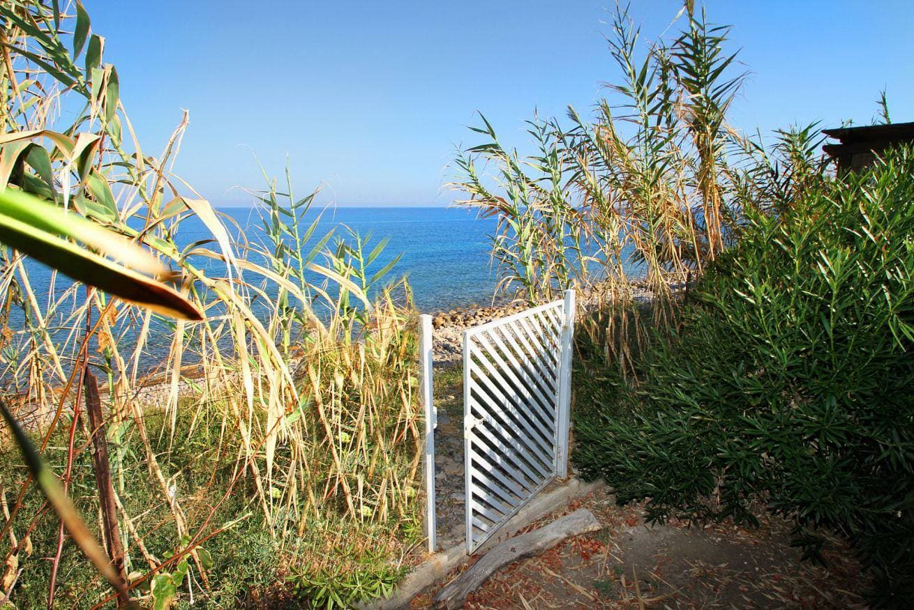 Foto 3 von 40: Boutique Villa – Direkt am Strand mit Zugang