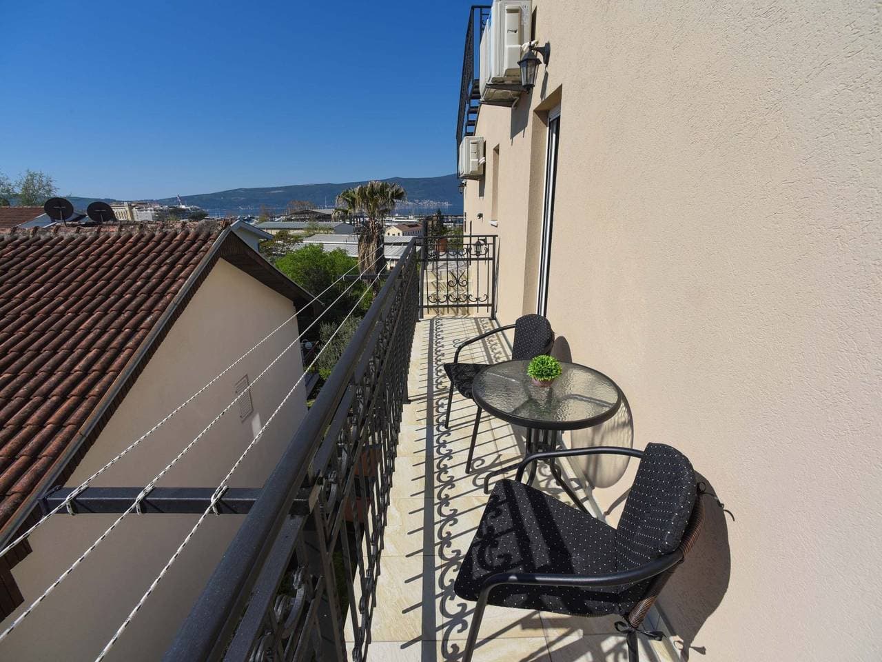 Foto 11 von 16: Wohnung "D und D Wohnungen Tivat"