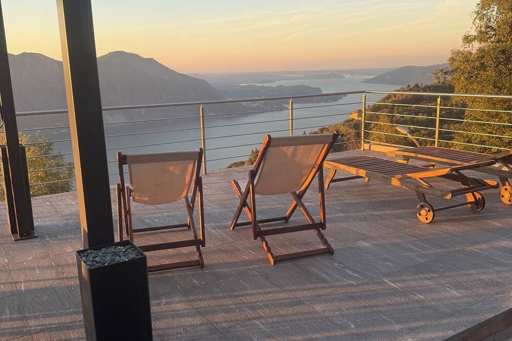 Fantastische Villa mit Panoramablick über den Lago Maggiore 1