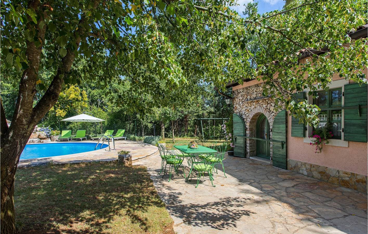 Foto 5 von 33: Gemütliche Ferienwohnung mit Pool, WLAN und Parkplatz
