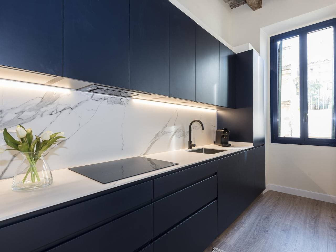 Foto 8 von 47: Ferienwohnung für 5 Personen mit Balkon/Terrasse