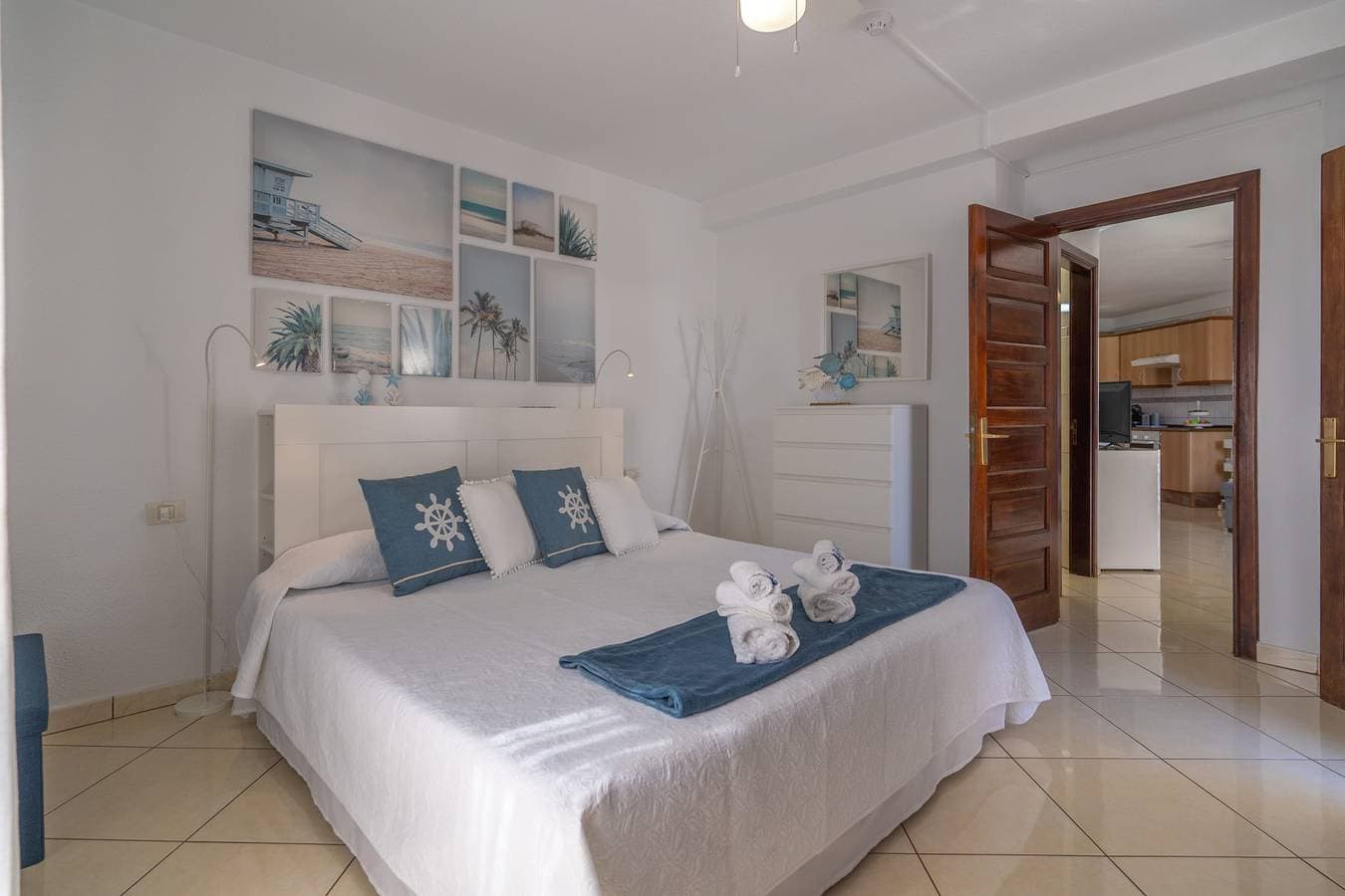 Foto 4 von 19: Ferienwohnung für 3 Personen mit Pool