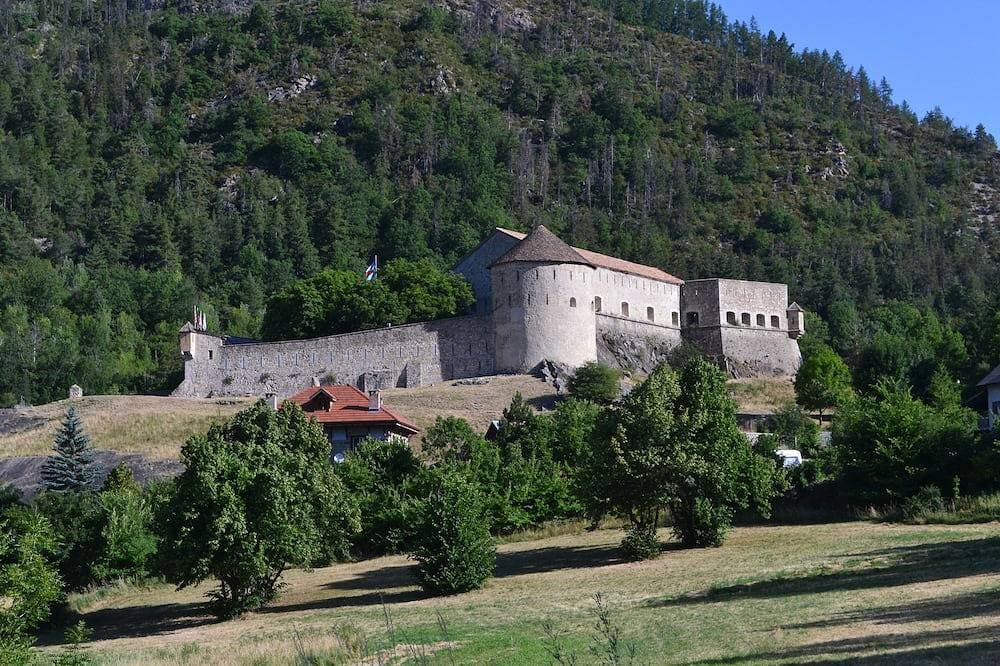 Foto 12 von 30: Geräumige Wohnung von 70m2 / 6p. In Chalet gut 500 m vom Dorf Allos entfernt