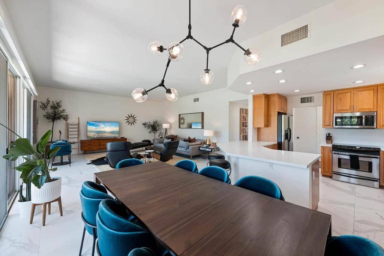 Tranquil & spacious, newly updated, great location 1