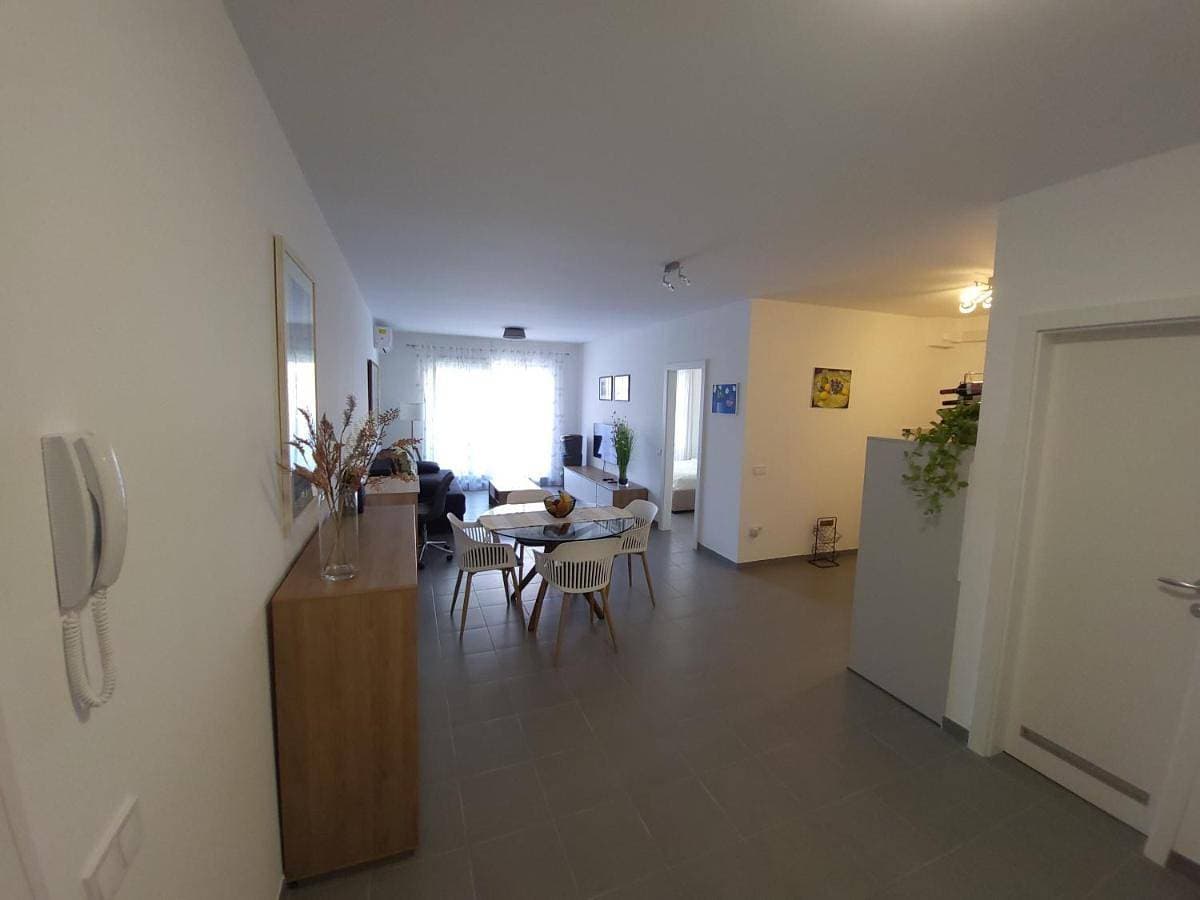 Foto 5 von 19: One-Bedroom Apartment
