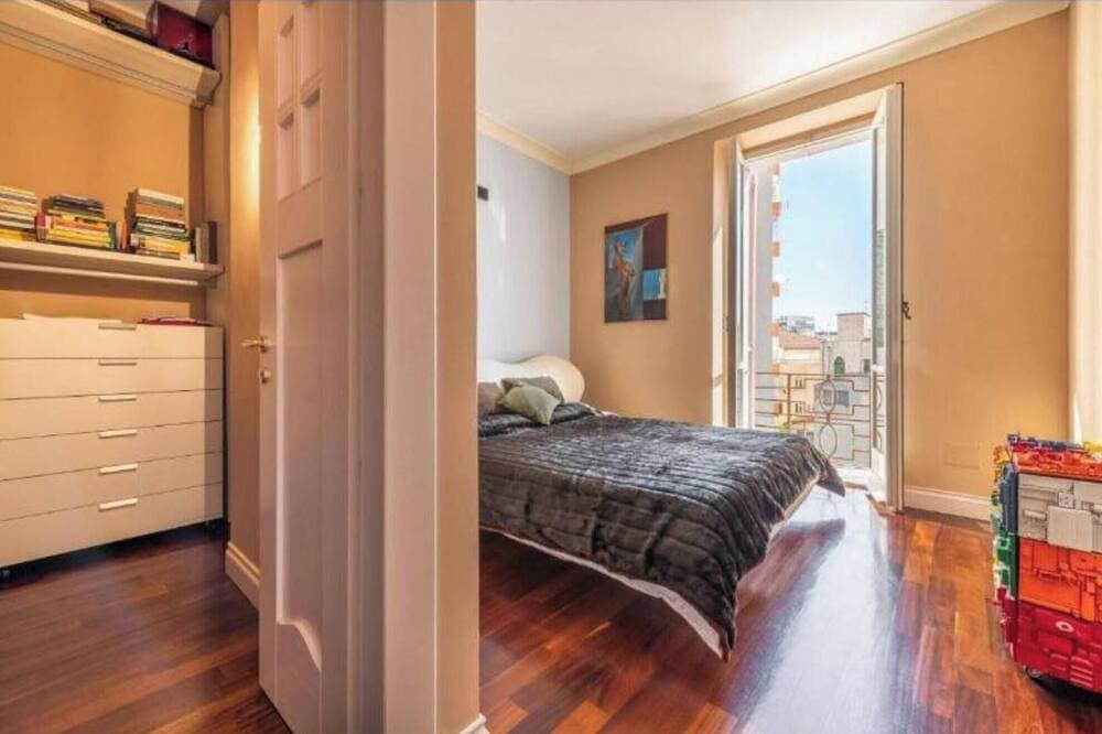 Foto 2 von 23: Cosy and comfortable flat located in the heart of Cagliari.