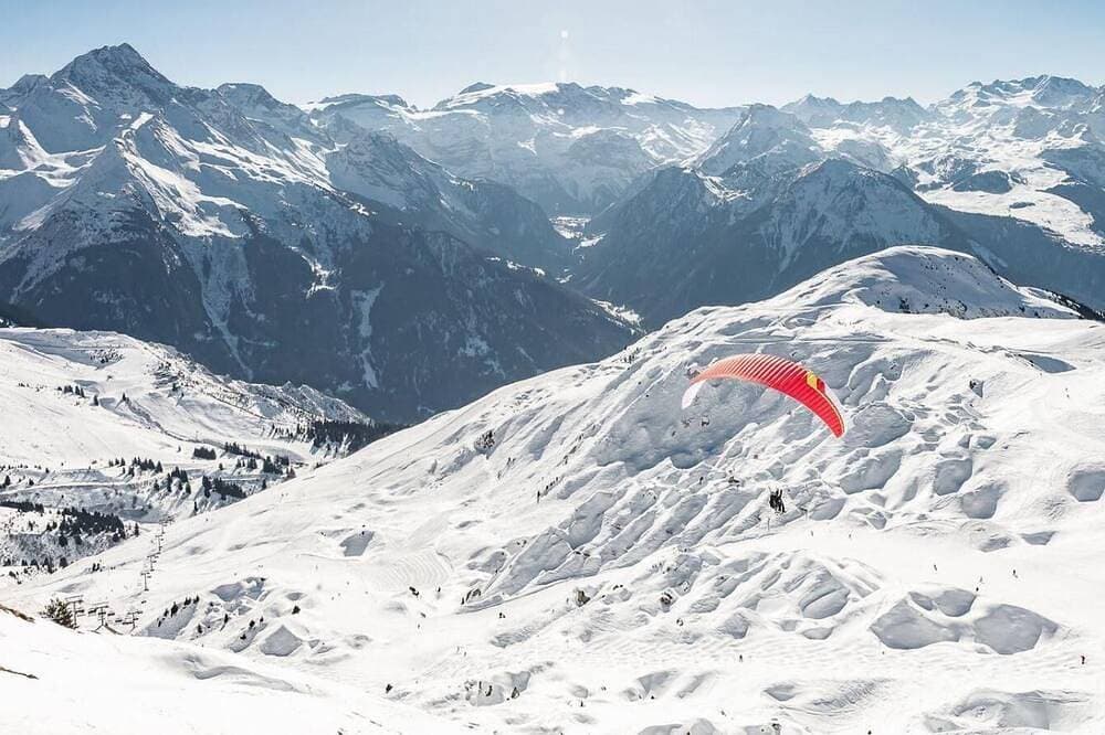 Foto 13 von 17: Bis 200m skipiste, 1te Etage, blick berg, balkon, fernseher, schließfach für die skier, 24m²