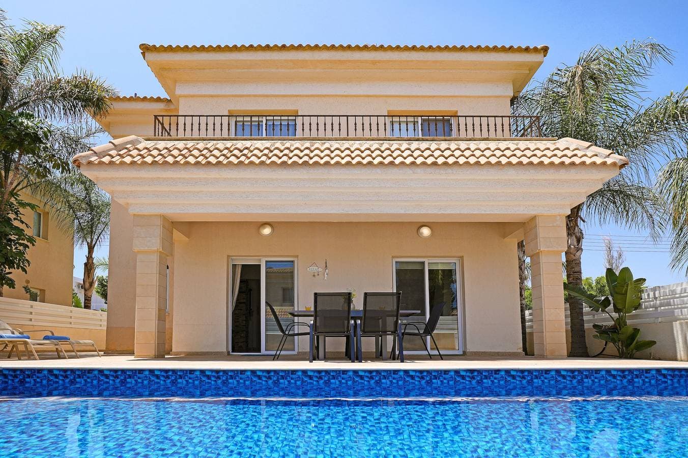 Foto 11 von 46: Villa für 7 Personen mit Garten