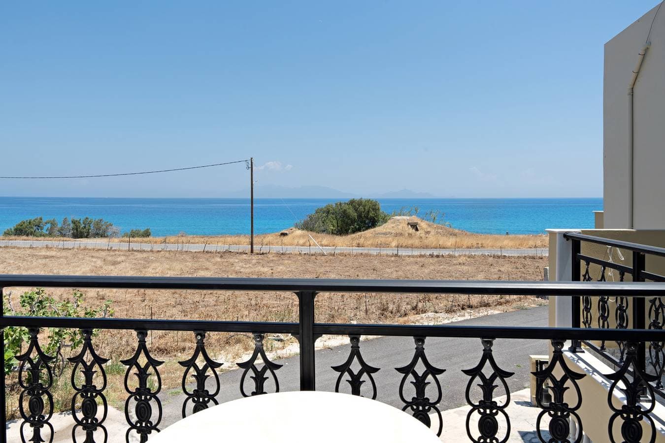 Foto 2 von 24: Studio-Apartment 'Athina Seaside' mit Balkon, WLAN und Klimaanlage