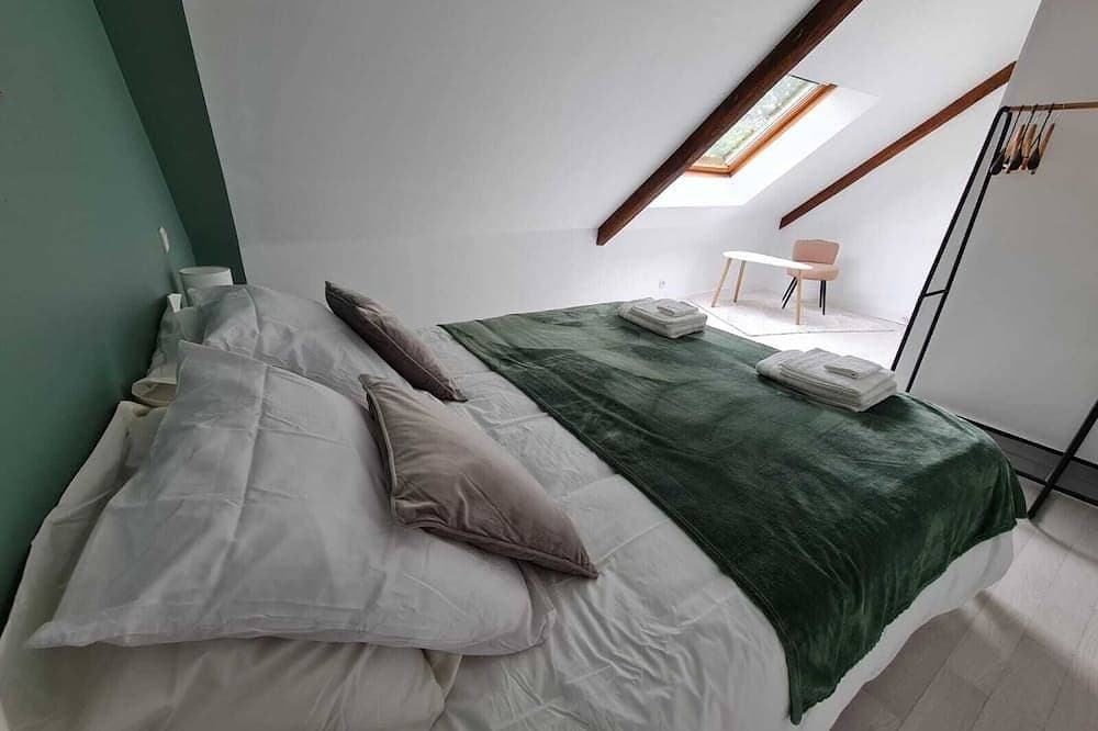 Foto 5 von 22: Peaceful family home on the edge of the forest.