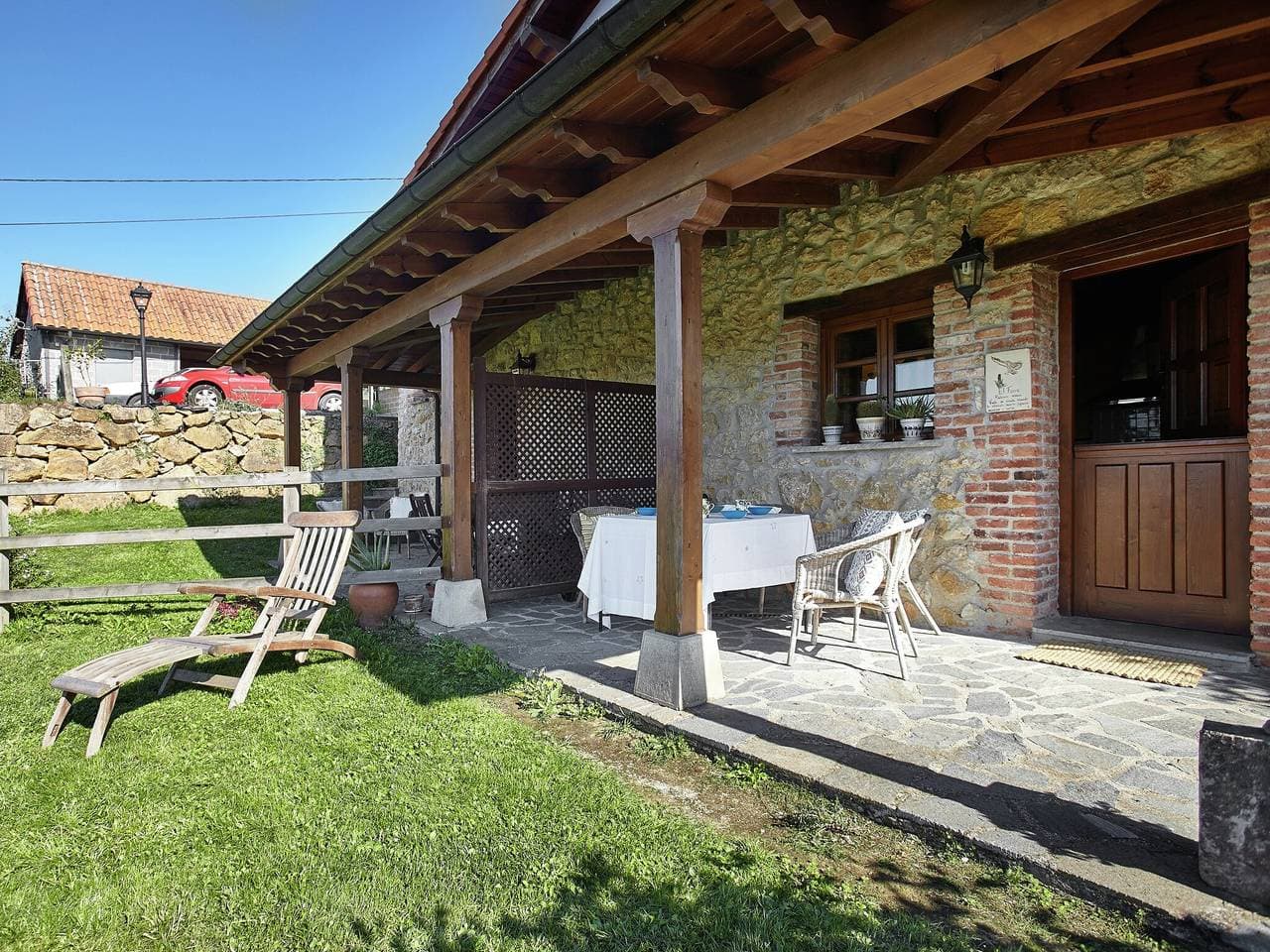 Foto 8 von 67: Gemütliches Cottage mit Pool und Terrasse