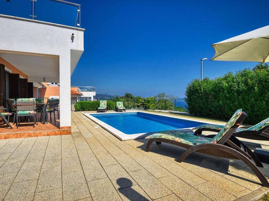 Foto 4 von 37: Three-Bedroom Villa