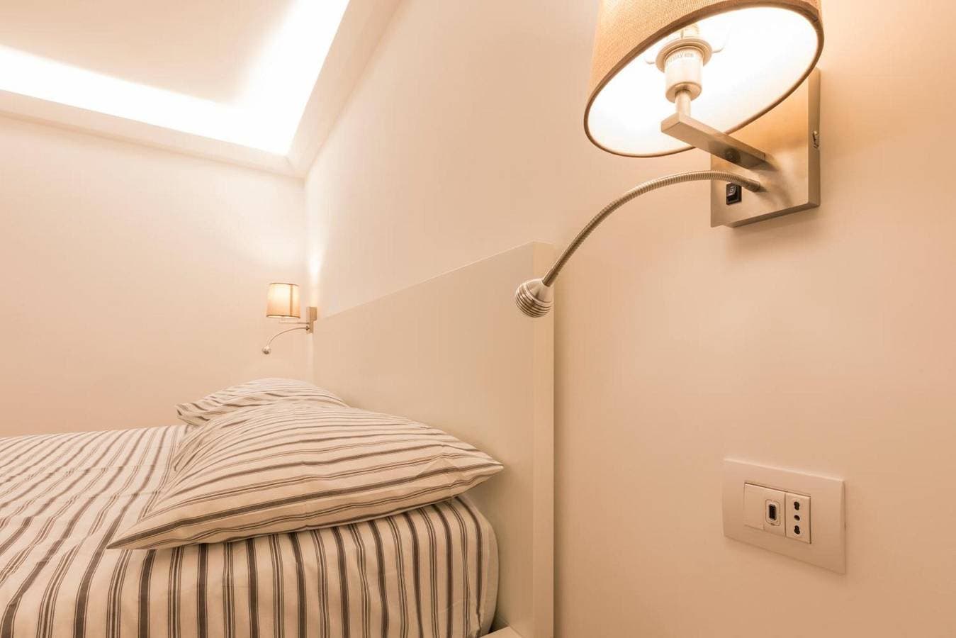 Foto 7 von 14: Apartment 'Fabrizio Ai Gradoni Di Chiaia' mit Balkon, WLAN und Klimaanlage