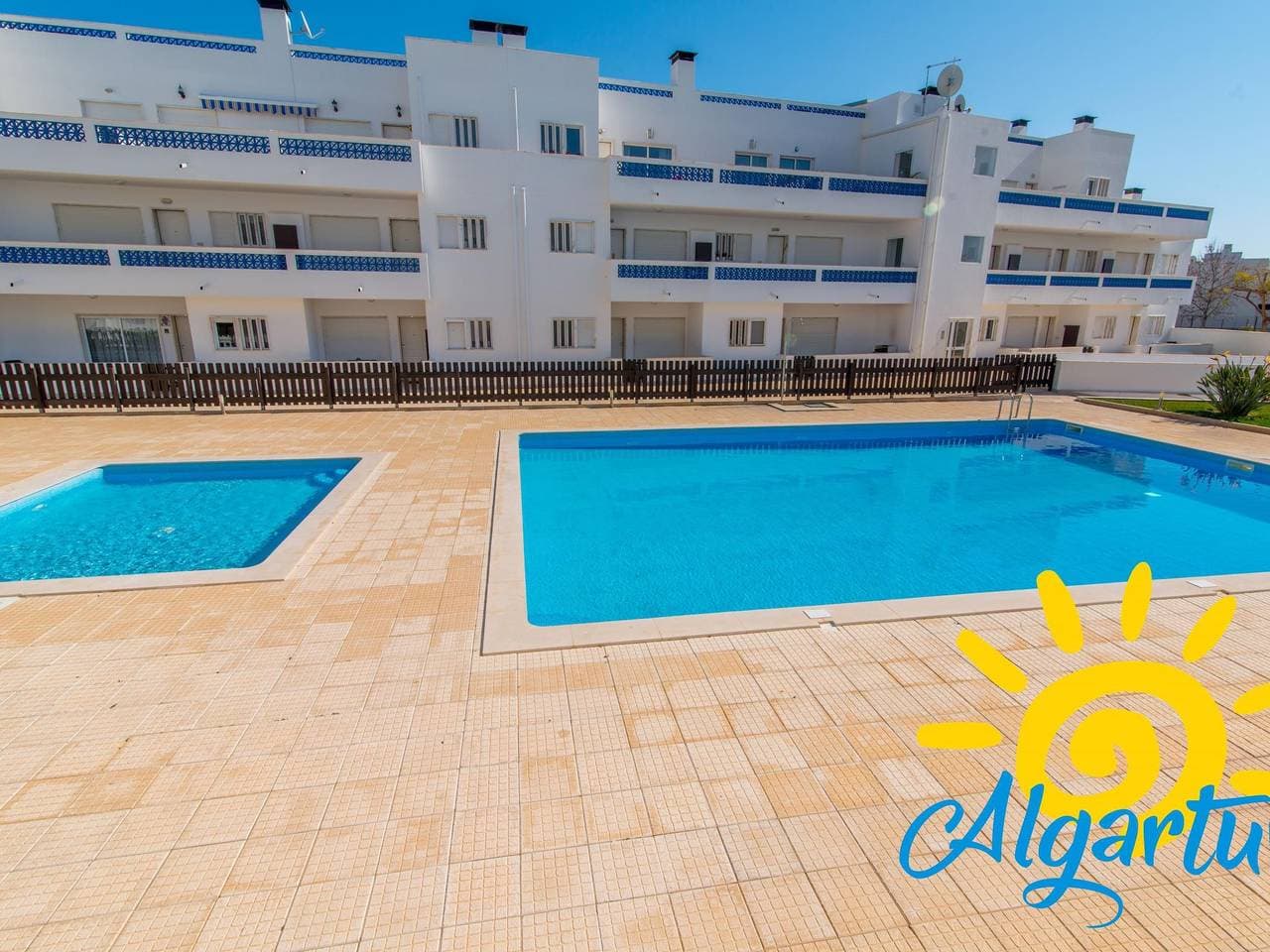 Foto 7 von 36: Ferienwohnung für 4 Personen mit Kinderpool