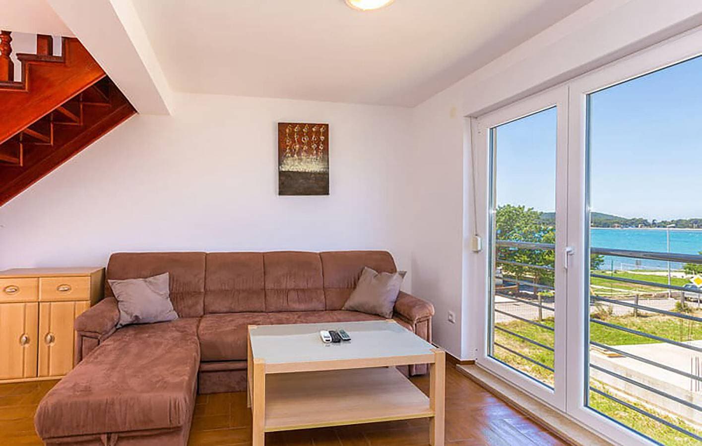 Foto 13 von 15: Apartment mit Panoramablick, WLAN und Parkplatz in der Nähe des Strandes Bijela