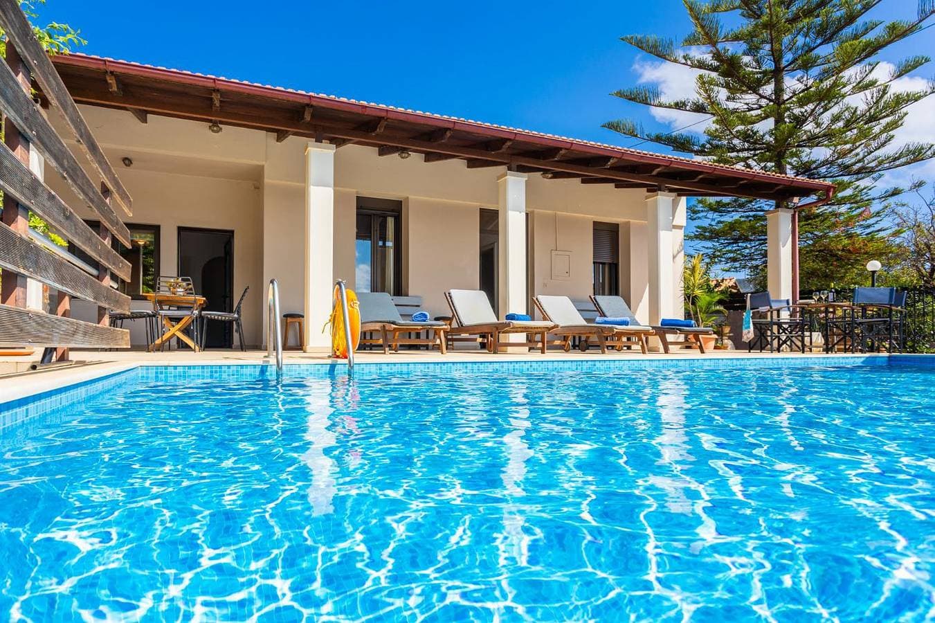 Foto 6 von 27: Villa für 6 Personen mit Garten