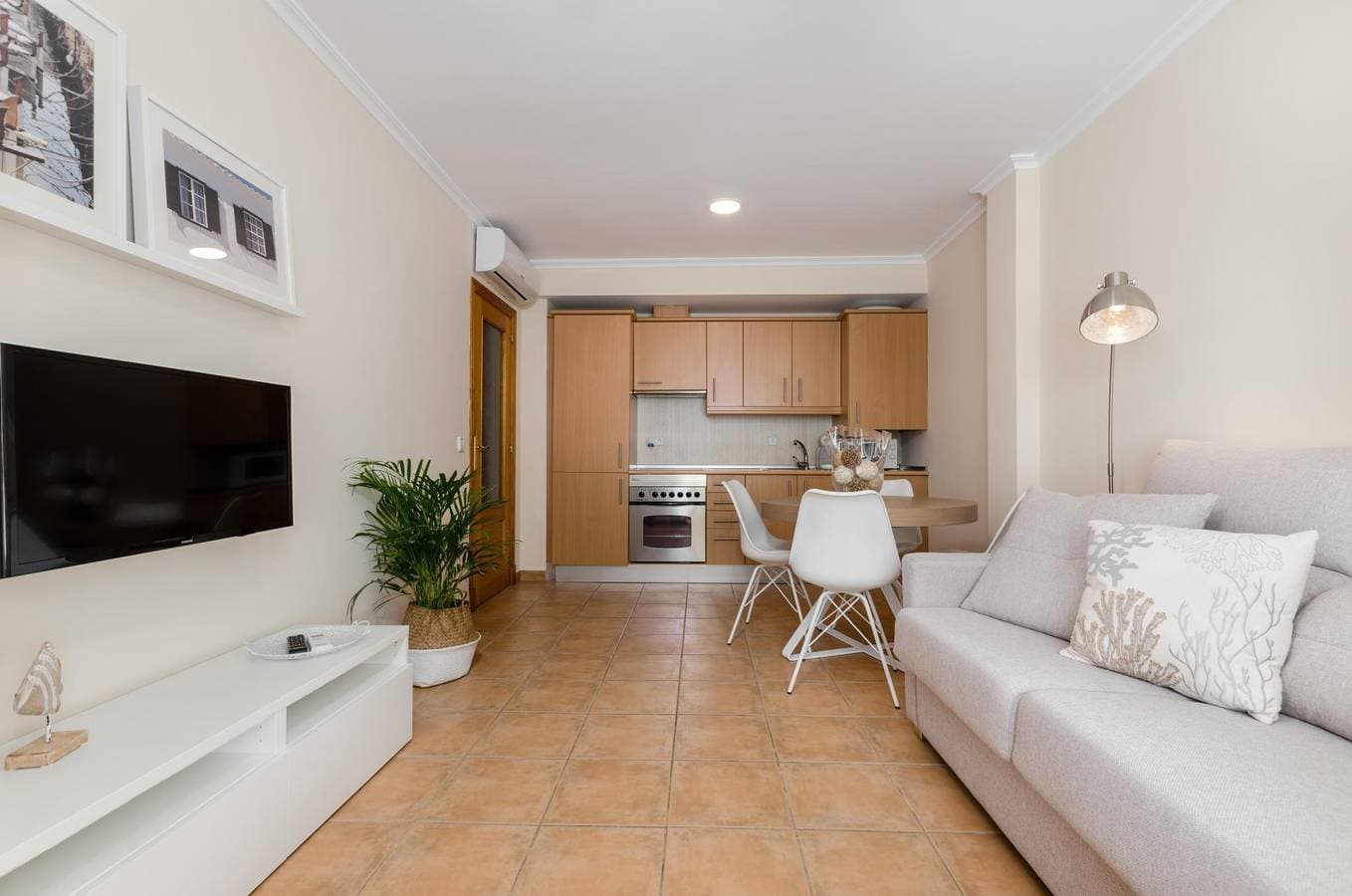 Foto 3 von 19: Bonanza 5 – Apartment, nur 130 m vom Strand entfernt WiFi gratis
