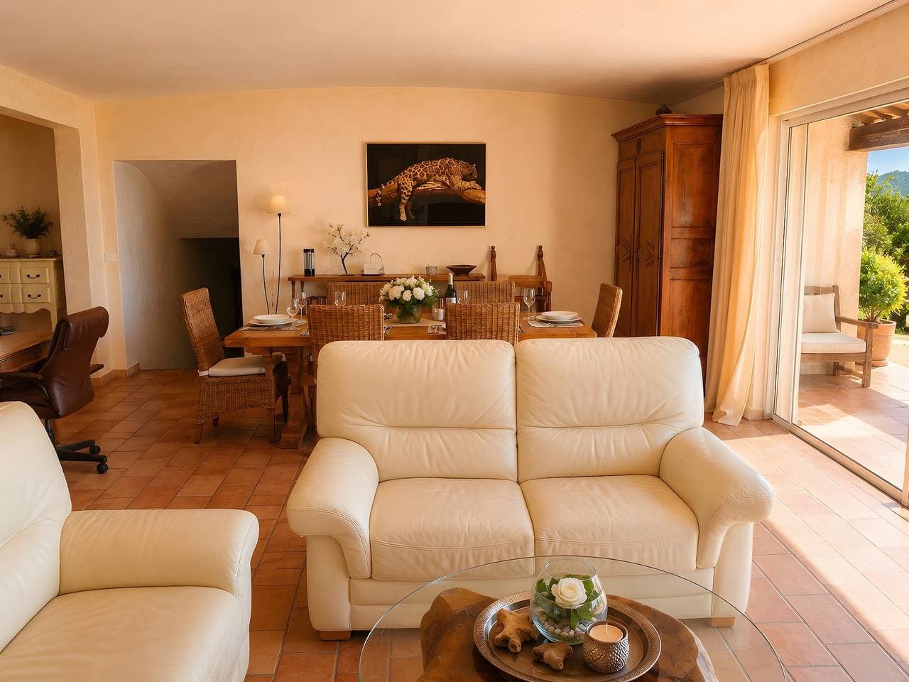 Foto 8 von 18: Villa Bellevue mit Panoramablick · Südlage · Blick auf Saint-Tropez