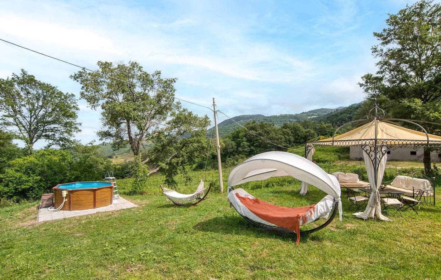 Foto 4 von 30: Charmante 100 m² große Ferienwohnung mit Pool, Garten und WLAN in der Nähe von Arcidosso