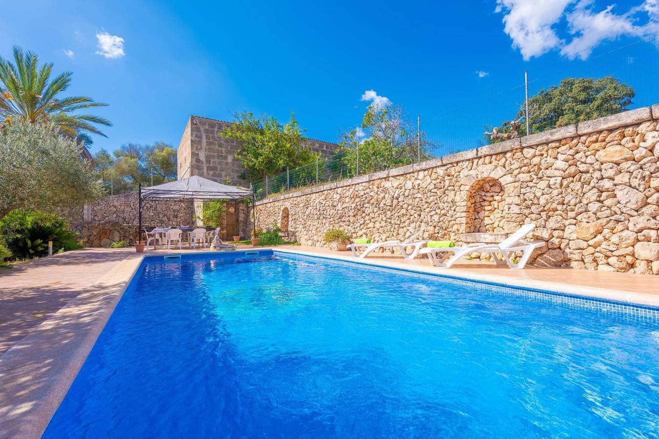 Foto 4 von 35: Can Kalet - Schönes Dorfhaus mit privatem Pool und gratis W-Lan.