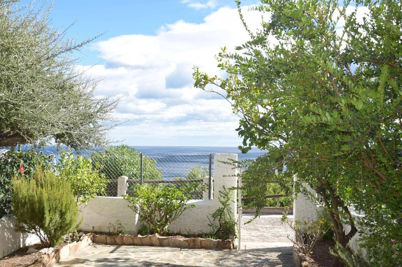Finestra sul mare 1