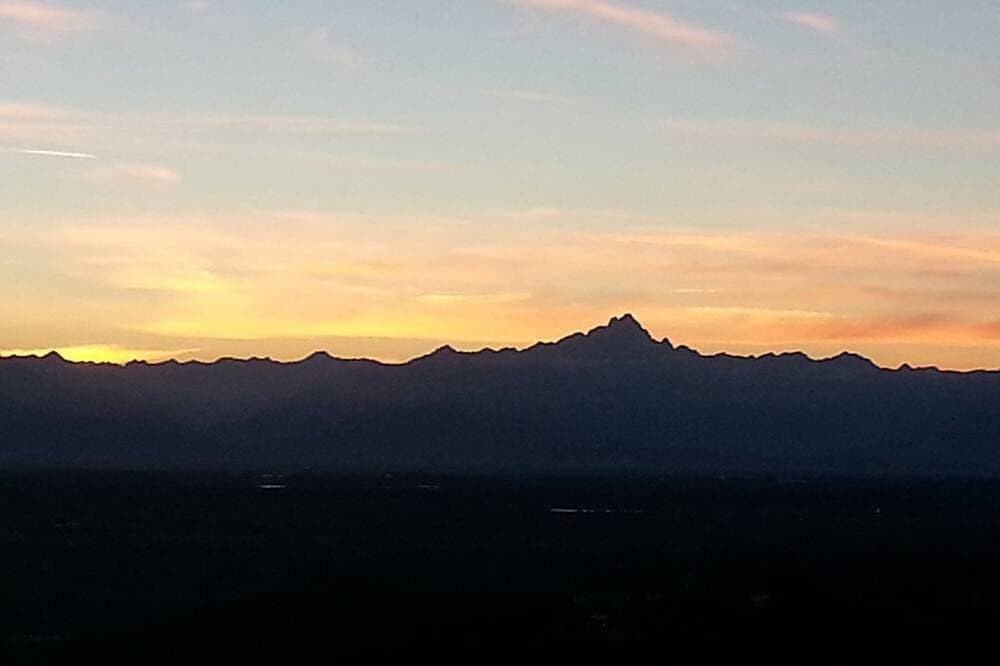 Foto 13 von 17: Charmant restaurierte Wohnung in Langhe-Roero. Einen atemberaubenden Blick!
