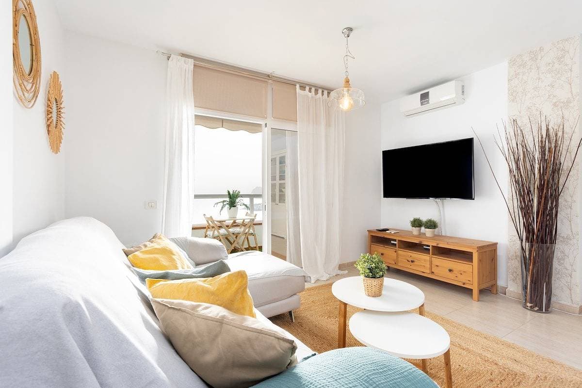 Foto 9 von 52: Ferienwohnung für 4 Personen mit Terrasse