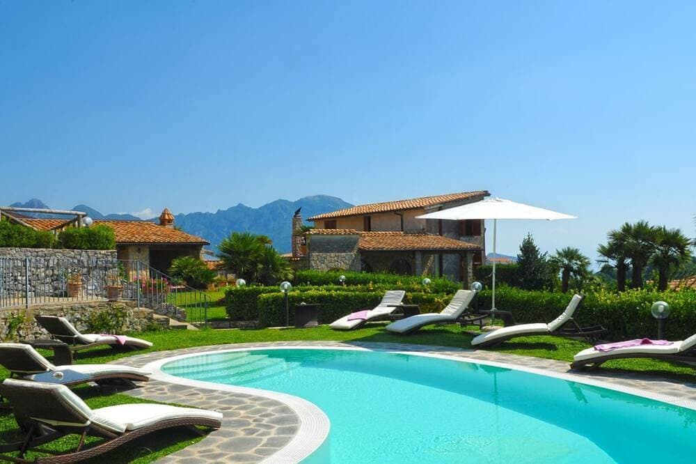 Charmante Villa, privater Pool, großer Garten in der Nähe von Ravello, Parkplatz auf Anfrage 1