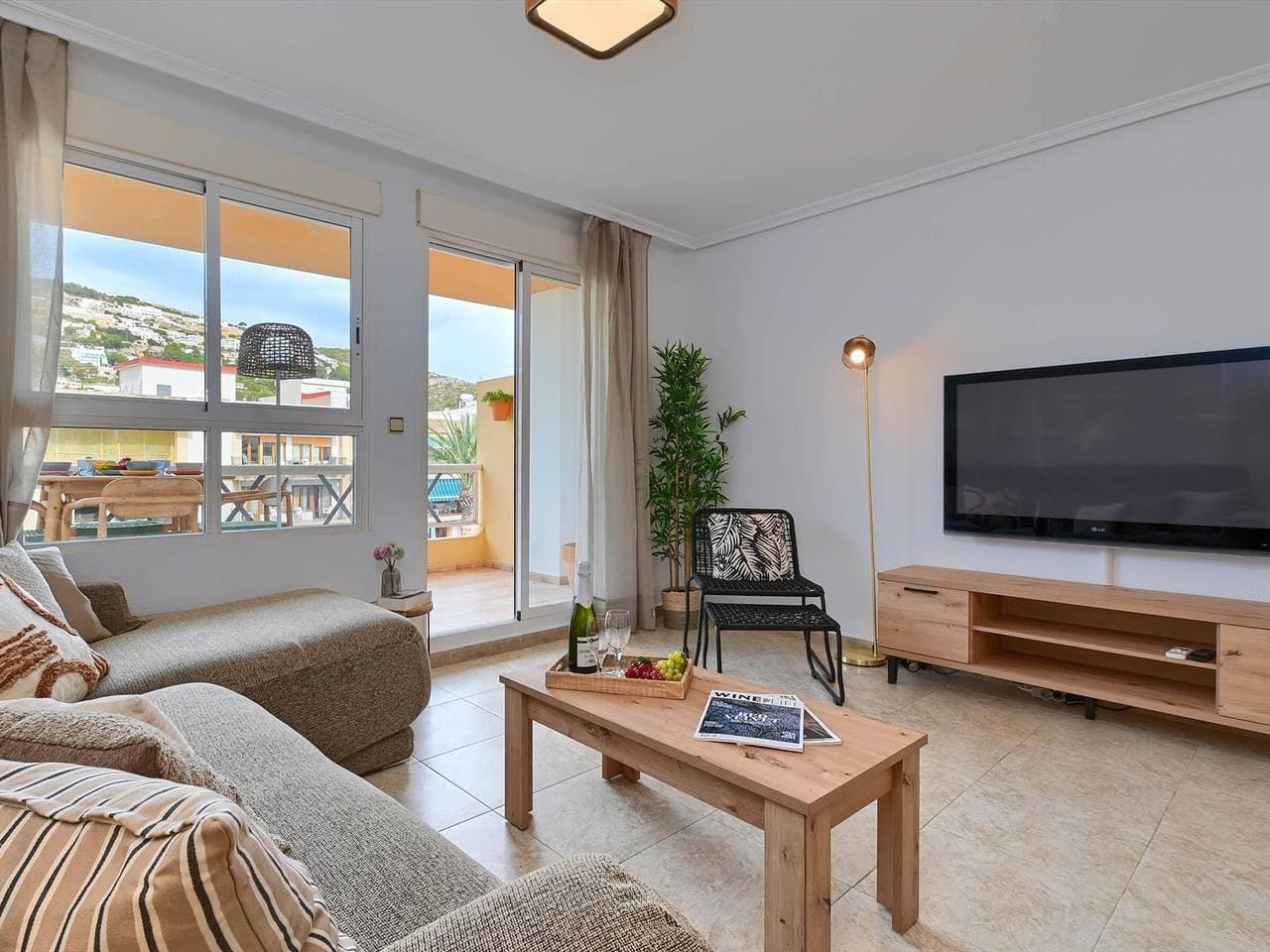 Foto 4 von 10: Wunderbare Ferienwohnung in Javea, 100m vom Strand, für 4 Personen mit Klimaanlage und WLAN