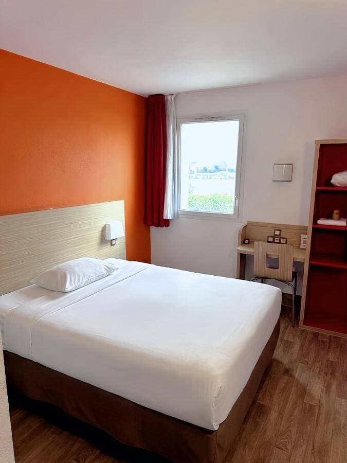 Foto 4 von 9: Quadruple Room