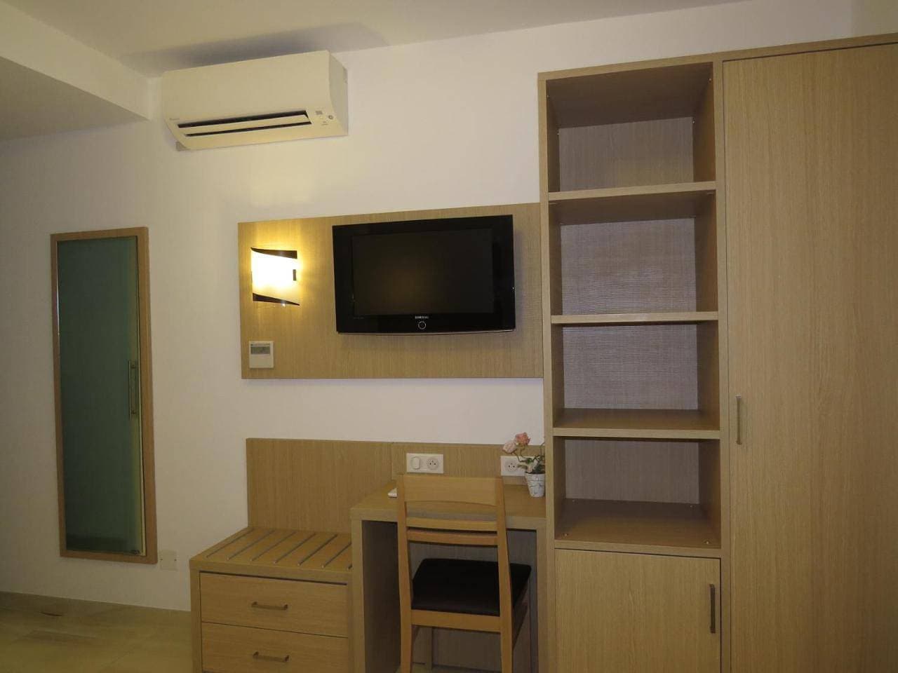 Foto 8 von 27: Double Room with Street View