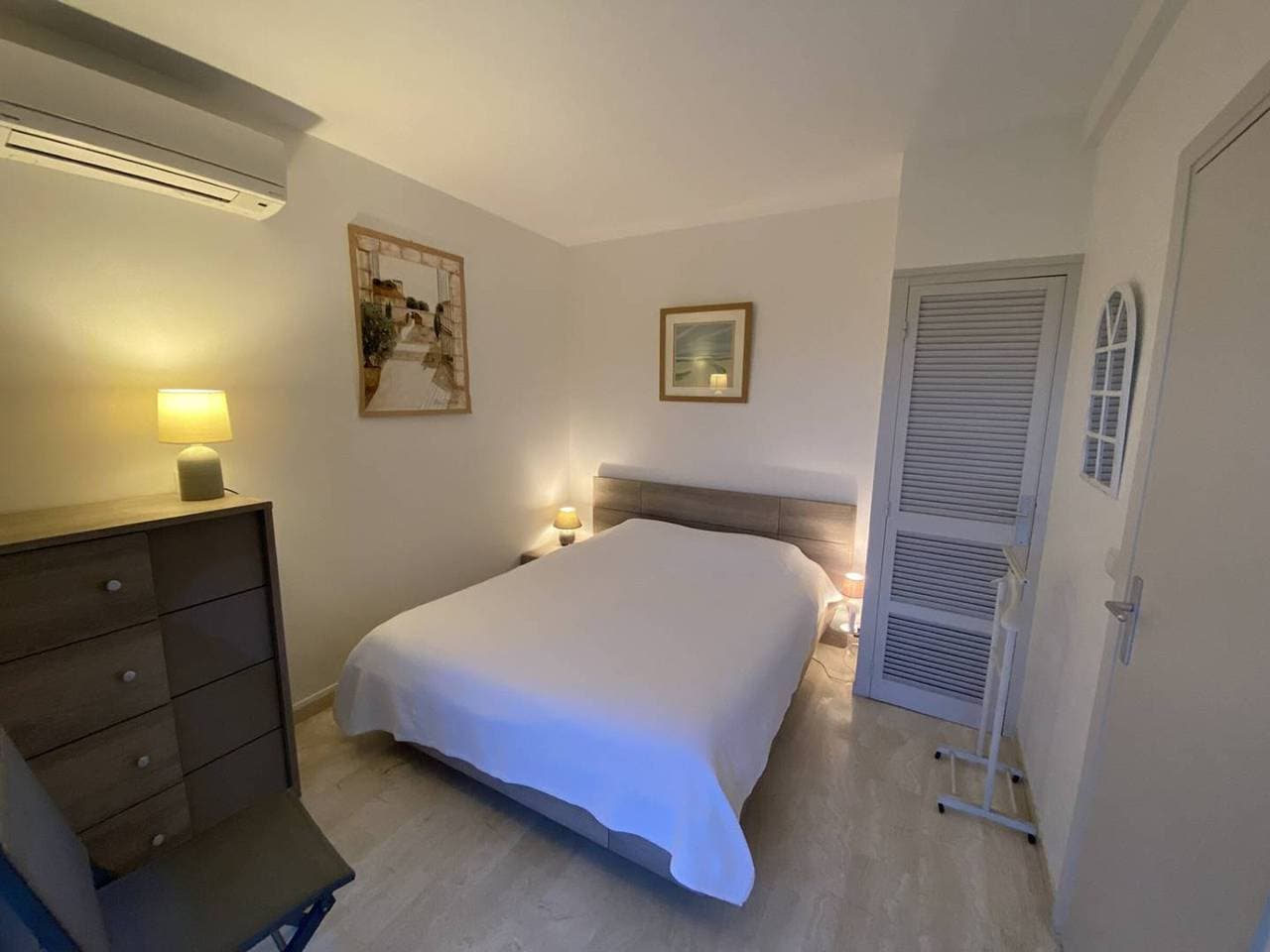 Foto 6 von 16: Erdgeschosswohnung mit Garten + Terrasse, 3-Zimmer, 4 Personen, 5 Min. zum Strand – Villeneuve-Loubet Plage