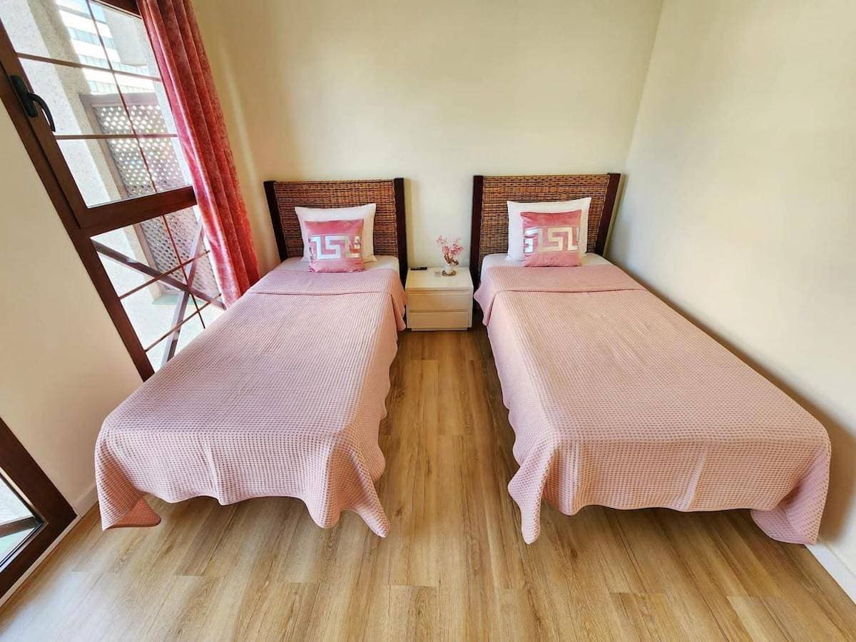 Foto 4 von 25: Two-Bedroom Apartment