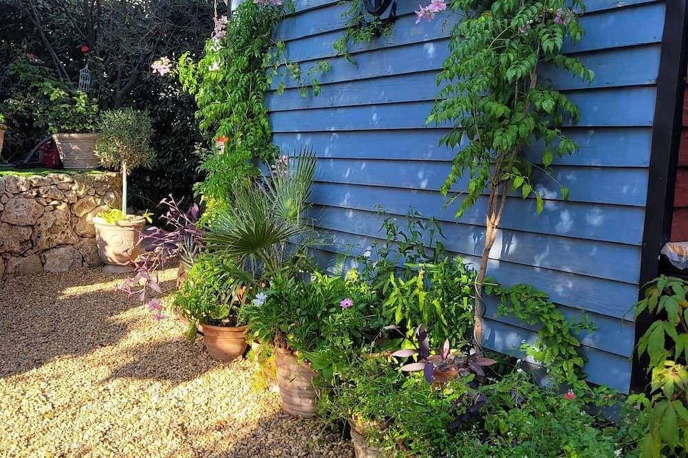 Foto 8 von 28: Villa mit beheiztem Pool und Garten