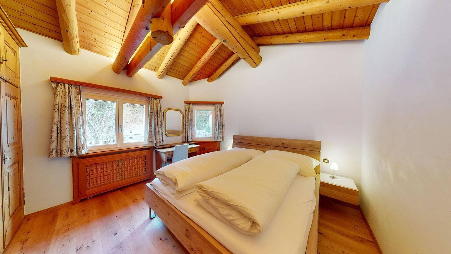 Foto 4 von 11: Apartment Alvetern - Stilvolle Wohnung in Sils Maria