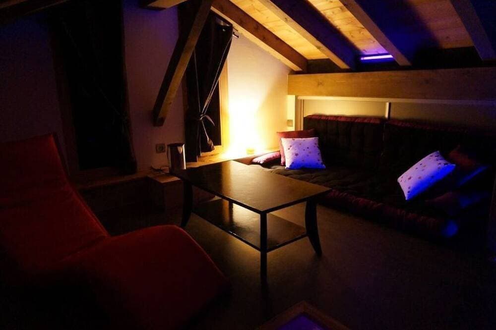 Chalet à la Montagne, Sauna, Plafond Étoilé aux Pied des 3 Vallées et Paradiski 1