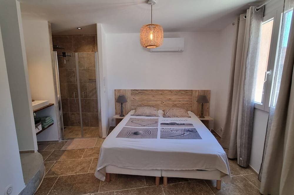 Foto 2 von 30: Schönes provenzalisches Haus, Herrlicher Meerblick, 100m², Pool, Spa, Golf, Ruhe