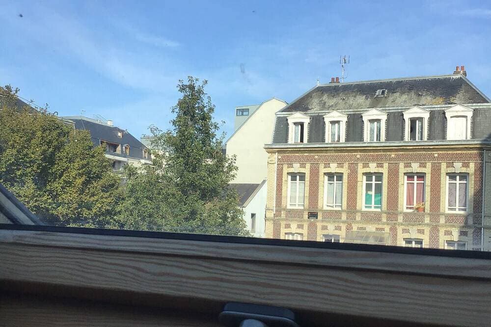 Foto 6 von 12: Dieppe Zentrum, geräumiges Stadthaus