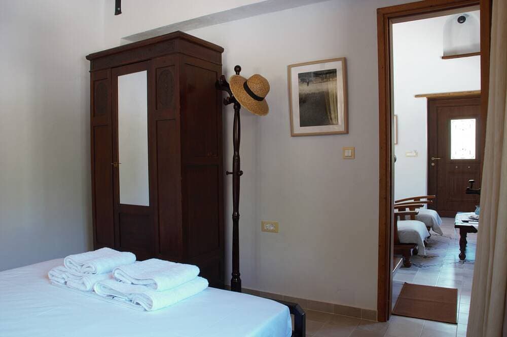 Foto 5 von 16: Lavender Cottage, Lioriza Houses Zakynthos