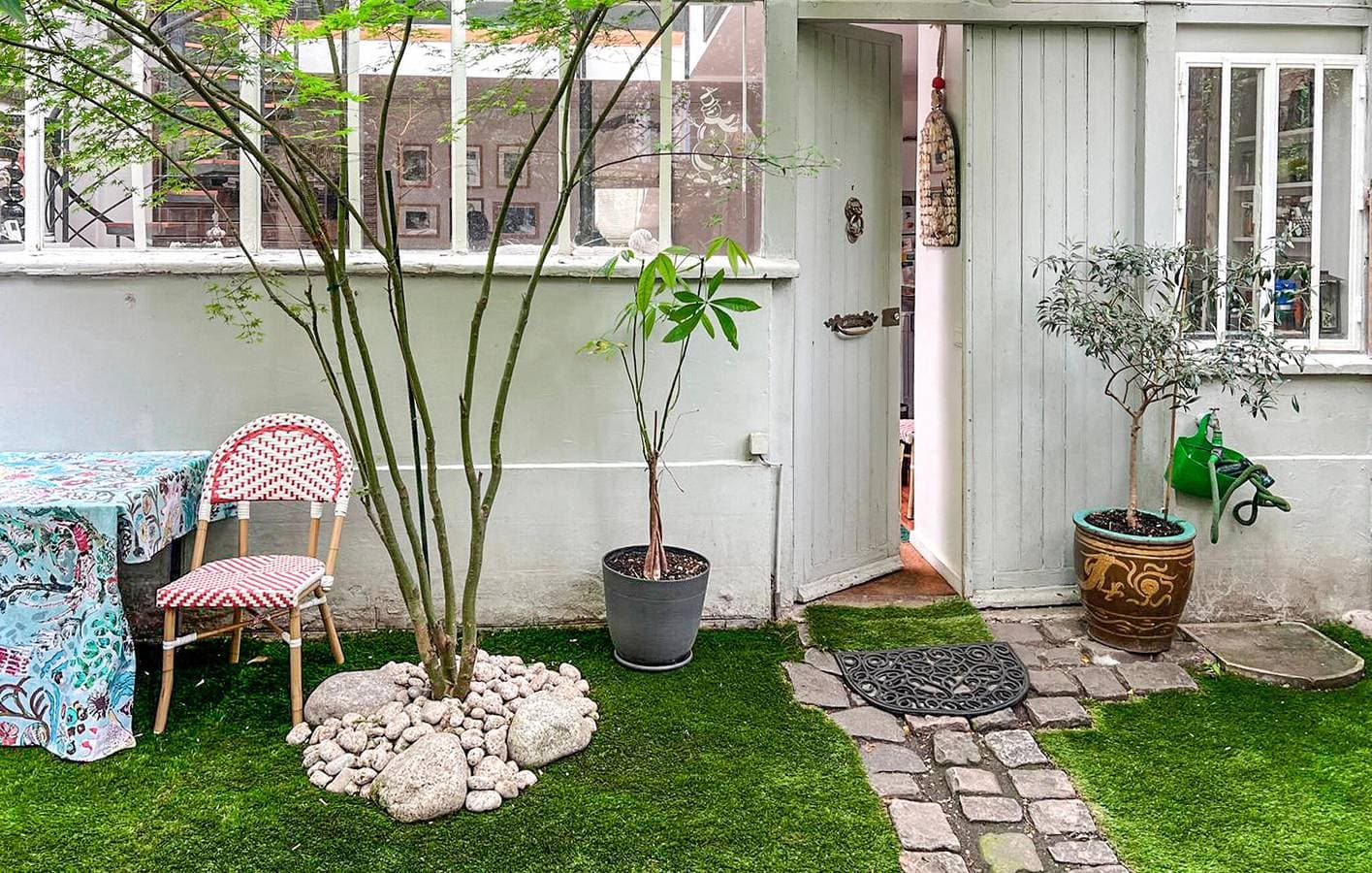 Foto 2 von 24: Gemütliches Gartenhäuschen mit Terrasse, WiFi - Montrouge