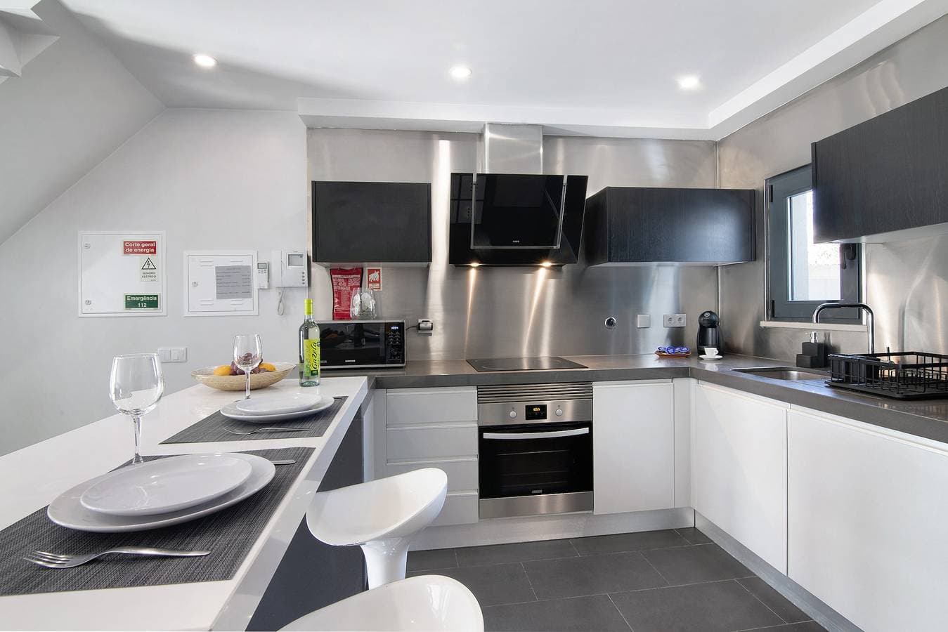 Foto 9 von 24: Be Glow Home mit Terrasse, Balkon & WLAN
